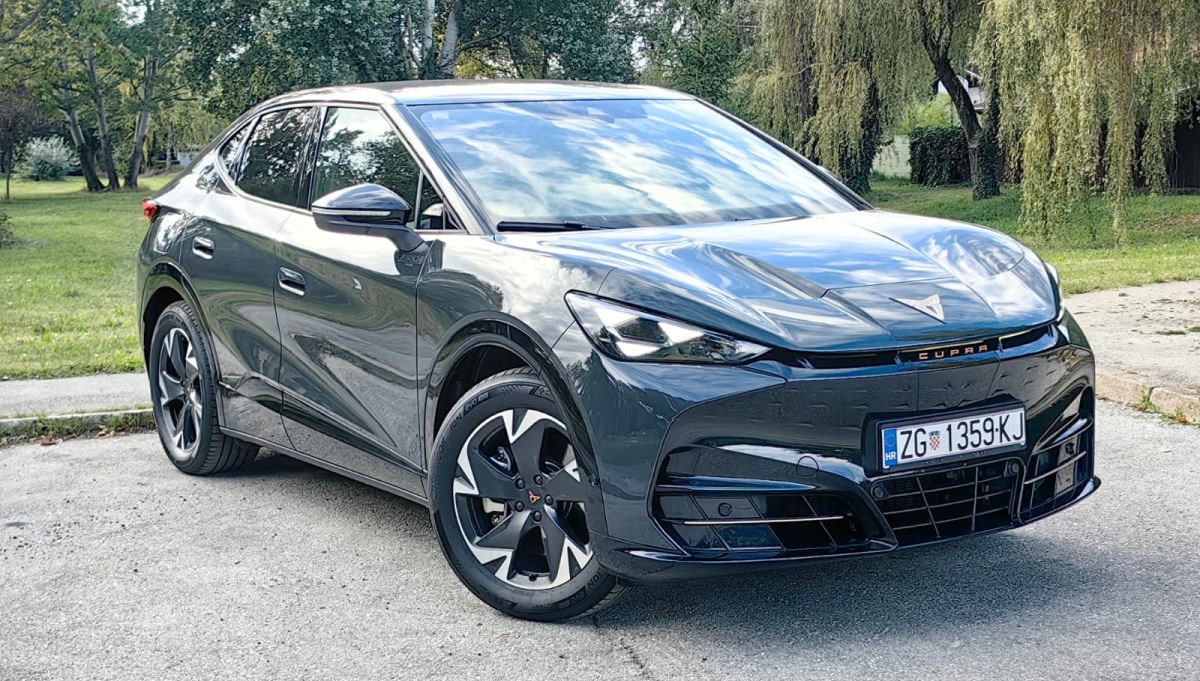 CUPRA uz najavljene poticaje nudi i vlastiti poticaj. Novi auto uz popust od 14.000 €