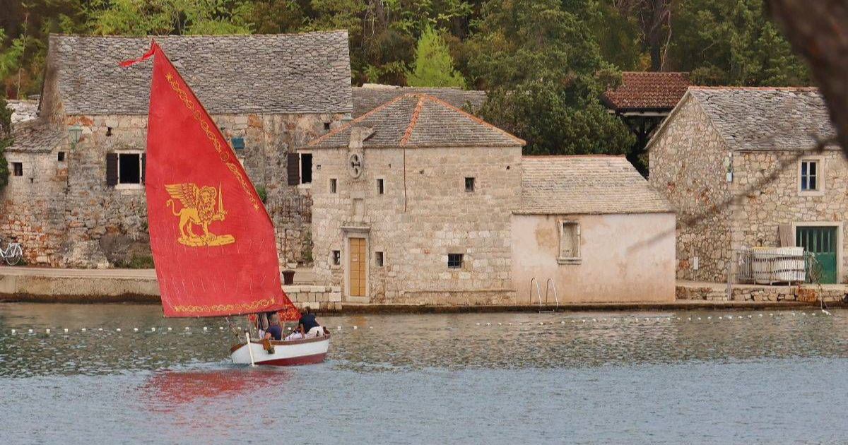 Stari Grad na Hvaru dobiva Šetalište Akademika