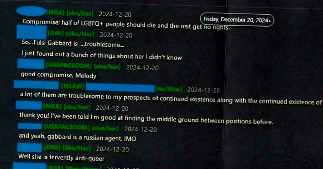 Više od 100 američkih obavještajaca otpušteno zbog eksplicitnih poruka