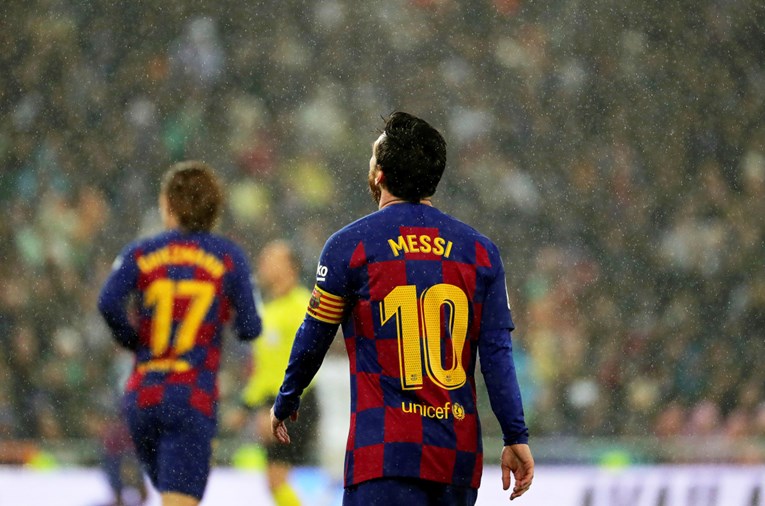 Messi: Budite odgovorni i ostanite kod kuće