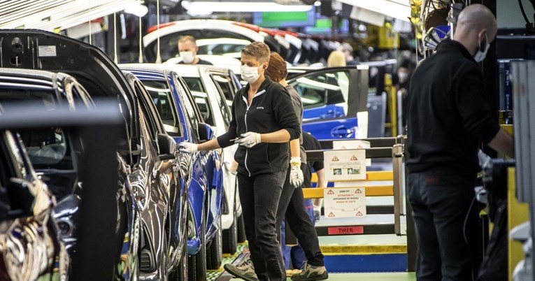 Toyota zbog nestašice poluvodiča smanjuje proizvodnju automobila