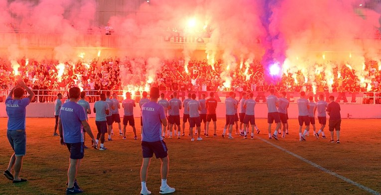 Pogledajte reakciju navijača Rijeke na Jakirovićevu "izdaju", bijeg u Dinamo