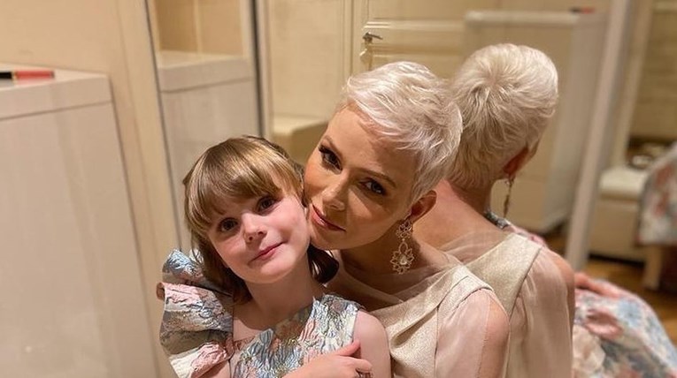 "Najtužnija princeza na svijetu" javila se na Instagramu, objavila fotku s kćeri