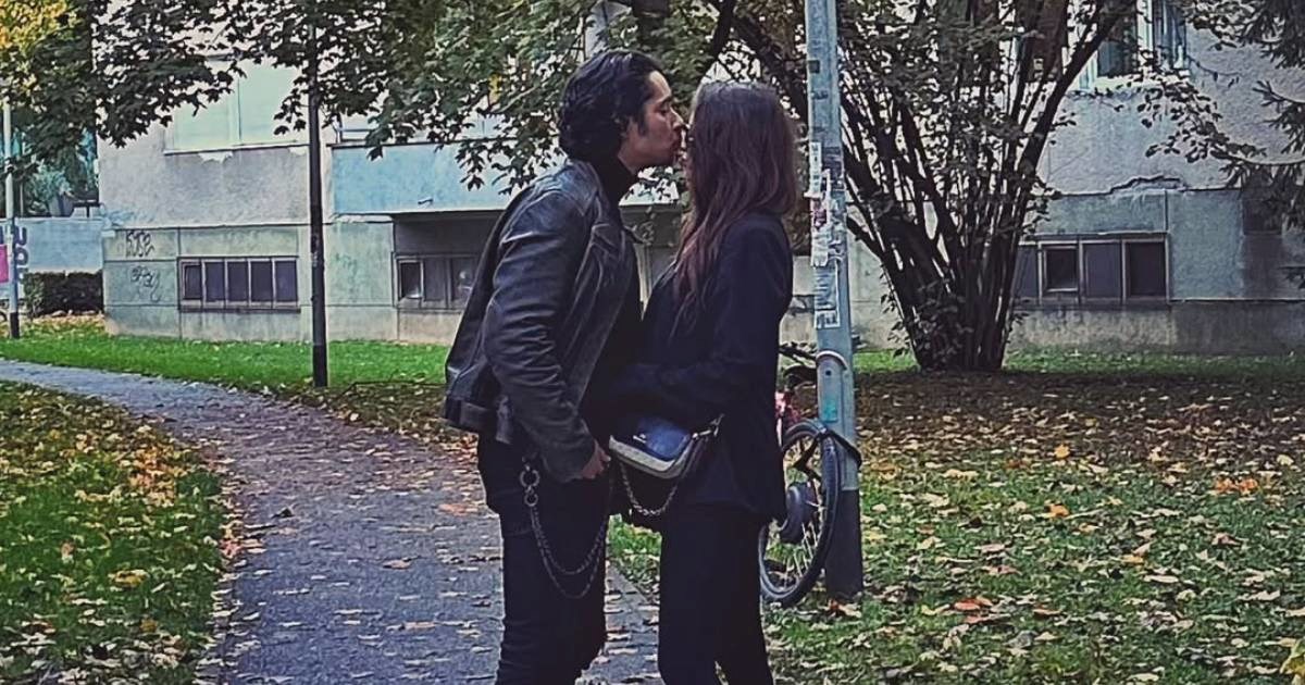 Pjevač Parnog valjka pokazao koliko je zaljubljen u Noru s kojom čeka prvo dijete