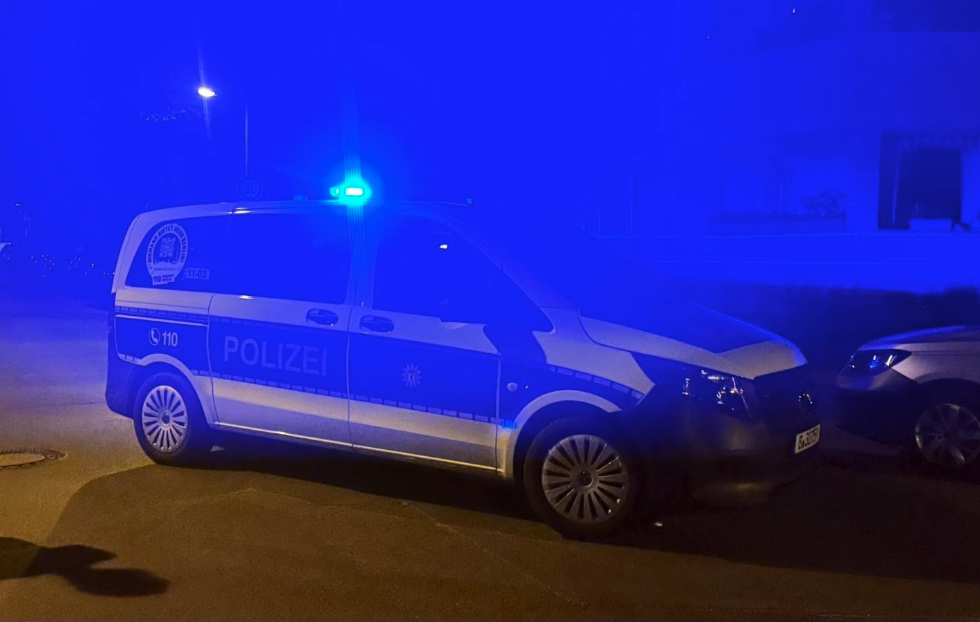 Teška nesreća u Njemačkoj: Dvije osobe poginule zbog akvaplaninga
