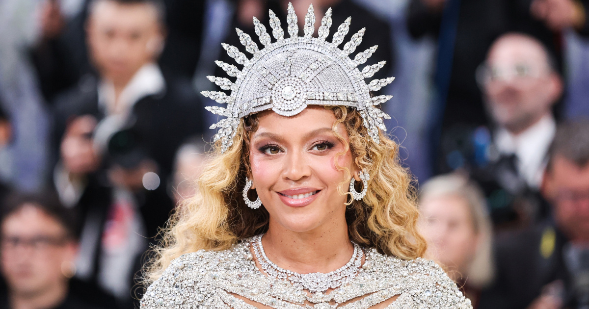 Beyoncé se vratila na Met Galu nakon 10 godina, kći Blue Ivy ukrala dio pažnje