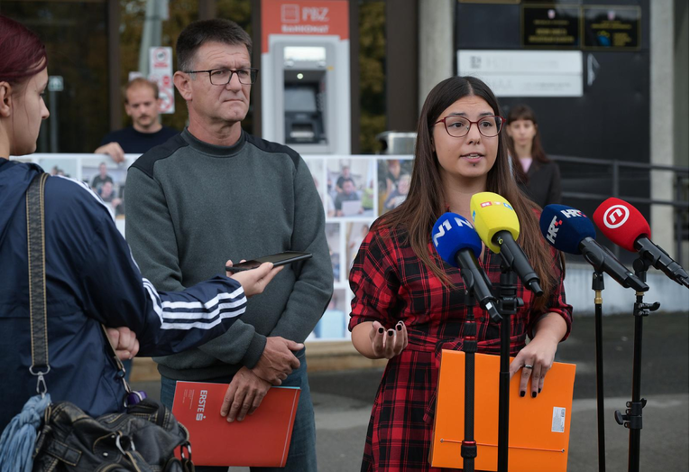 Osobni asistenti najavili prosvjed. "Nas se ništa ne pita"