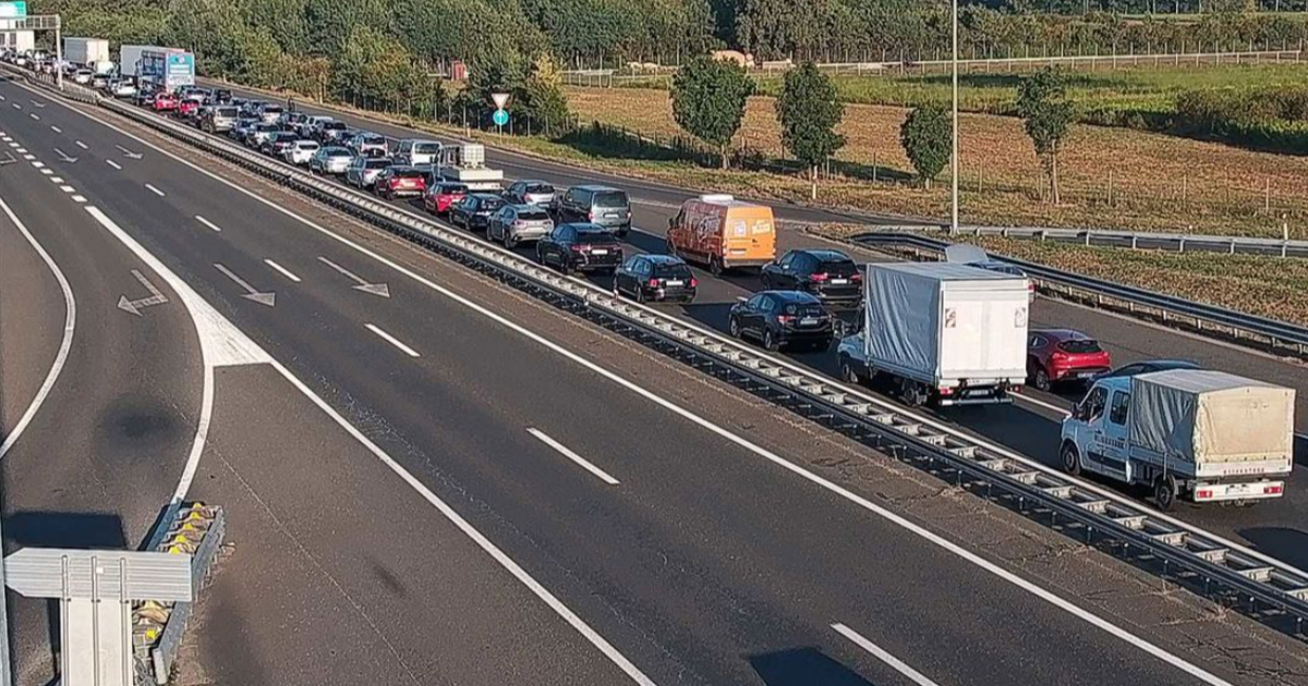 Na A1 kolona od 25 kilometara