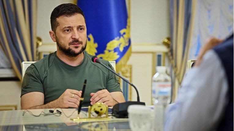 Zelenskij upozorio na tešku zimu, ali tvrdi da ofenziva na jugu Ukrajine napreduje