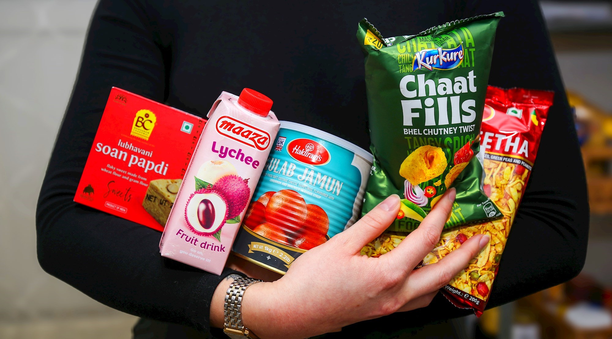 Probali smo slatkiše i grickalice iz nepalskog dućana, evo dojmova