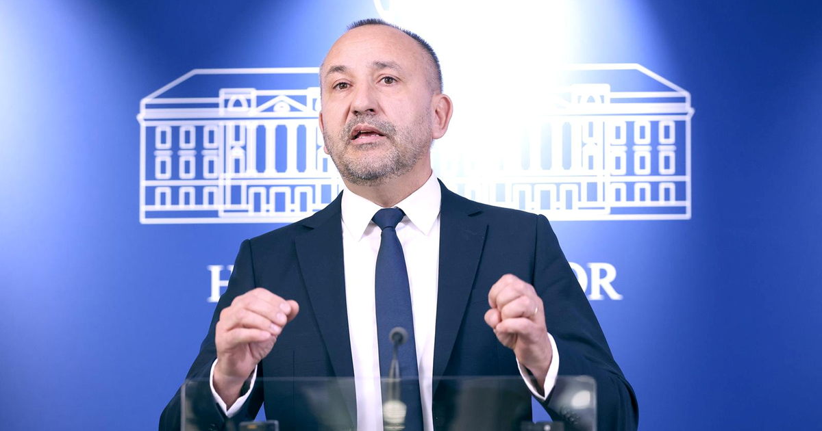 Zekanović: "Žika voajeru", ako si snimio moju kći kako probava haljinu, izbriši slike