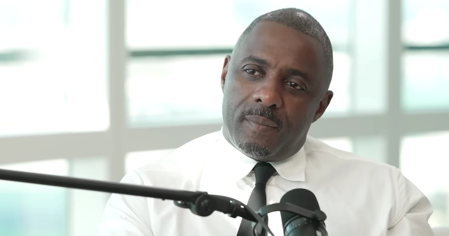 Idris Elba otkrio da planira napustiti glumu kako bi se u potpunosti posvetio režiji