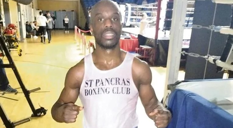 Britanski boksač (29) umro nakon nokauta u profesionalnom debiju