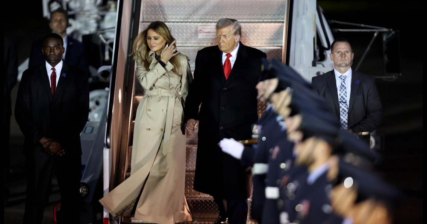 Čitačica s usana analizirala što je Trump rekao Melaniji čim su sletjeli u London