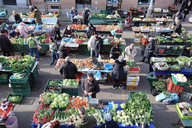 Istraživanje: Hrvati znaju što je zdravo, ali se često ne hrane tako