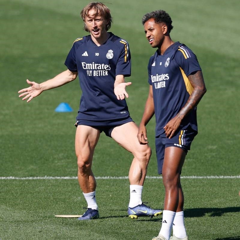 Španjolci: Xabi Alonso dobio popis sa 6 imena. Na njemu je i Luka Modrić
