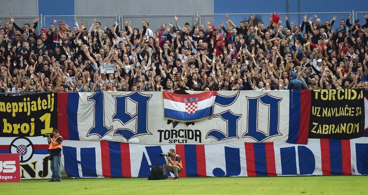 Invazija Torcide na Varaždin. Ostala još samo jedna tribina