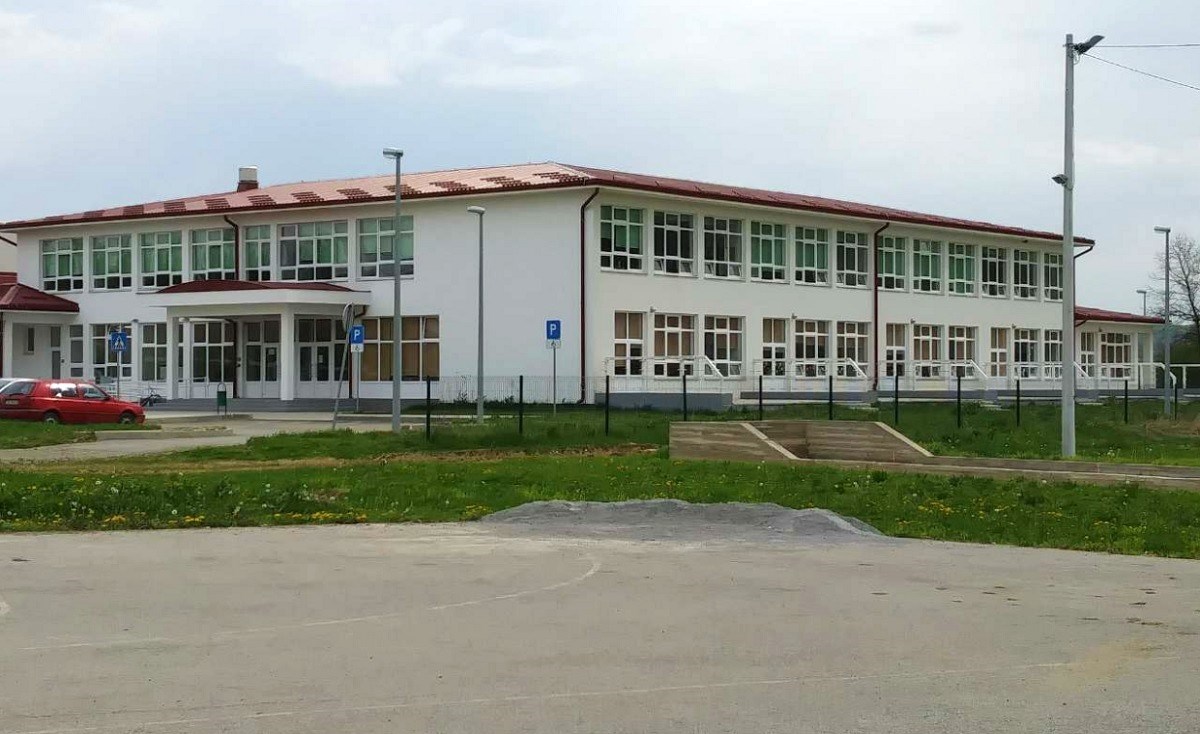 Učenice optužuju profesora iz Slavonije za zlostavljanje. On tvrdi: Podmeću mi