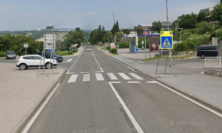 Kombijem kod Rijeke naletio na pješakinju, preminula je