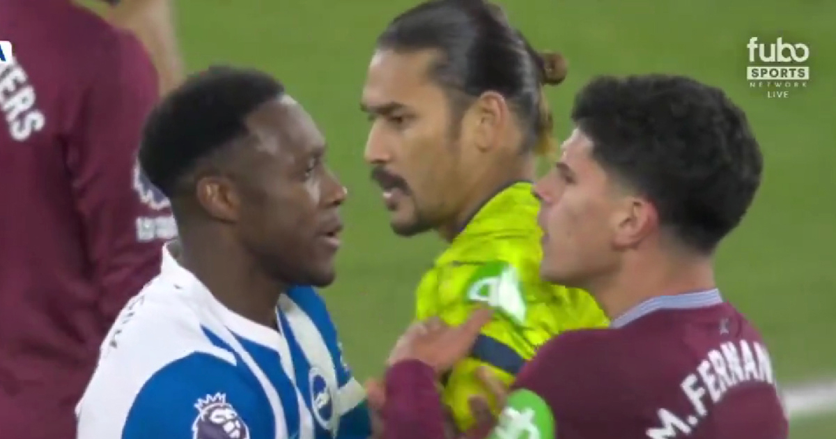 VIDEO Ludnica u Premier ligi. Tri penala u 15 minuta i sukob nakon promašene panenke