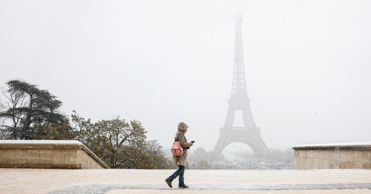 Francuska šalje pisma 29-godišnjacima: "Imajte djecu prije nego bude kasno"