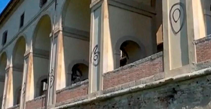 Njemački turisti u Italiji pošarali 460 godina staru znamenitost
