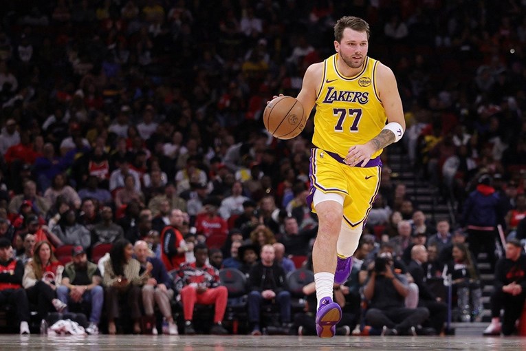 Dončić je u životnoj formi. Pogledajte kako je natrpao i Houston