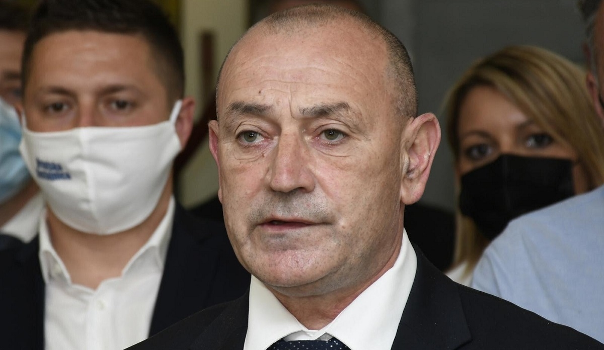 Medved o sastanku na kojem je veteran spominjao izdaju: Tajno snimanje je sramotno