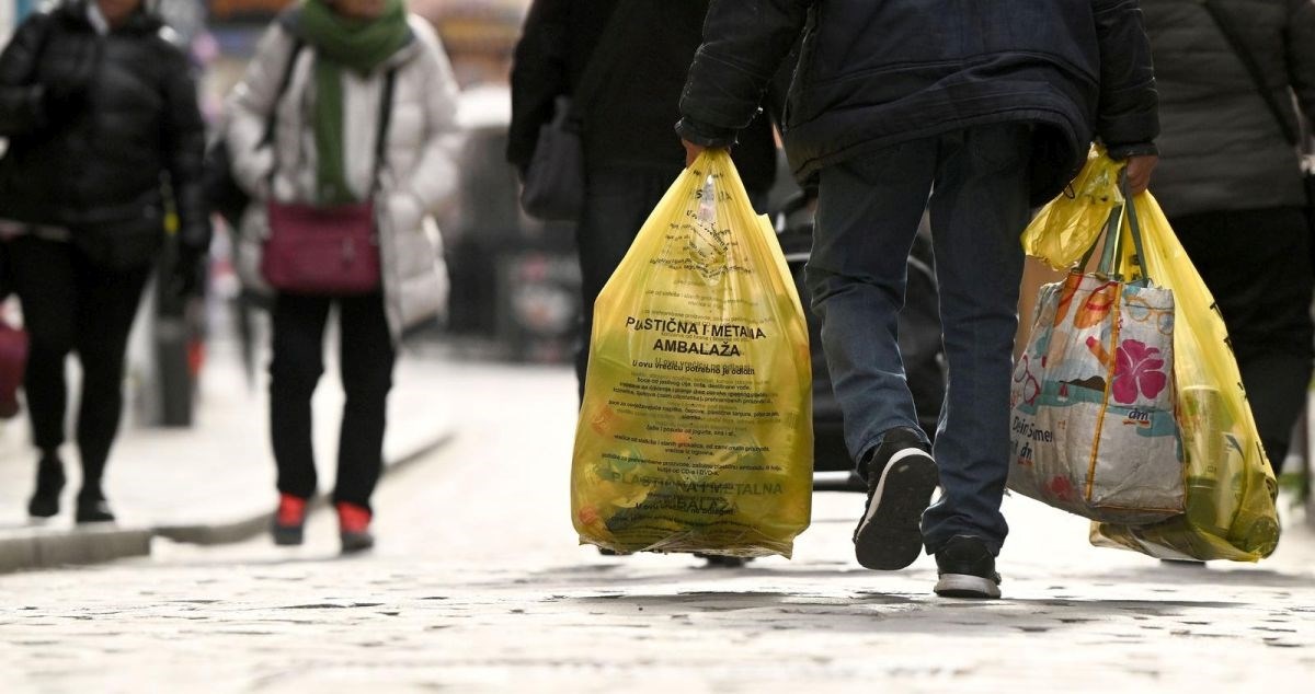 Trgovine će morati primati ambalažu. Udrugama za edukaciju o okolišu milijun eura