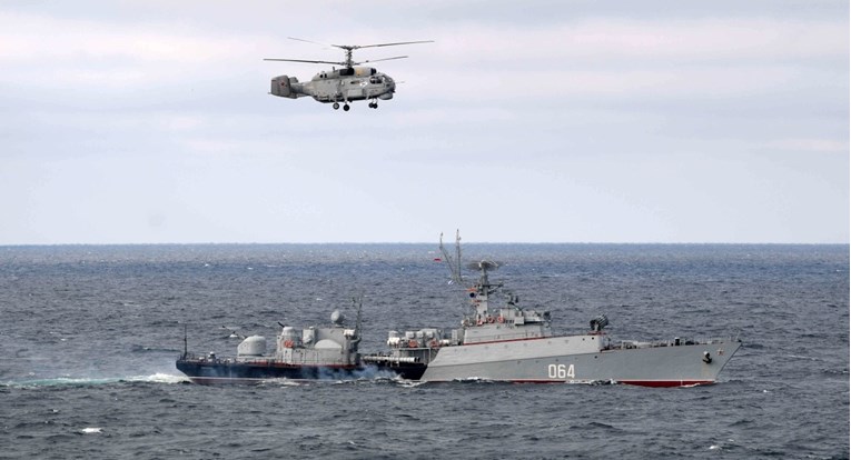 Ruski brod zapucao prema trgovačkom brodu na Crnom moru