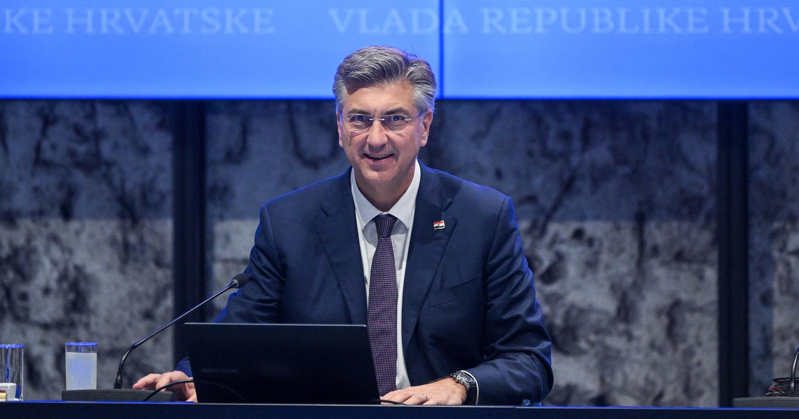 Vlada odredila novi datum primjene sidrenih cijena