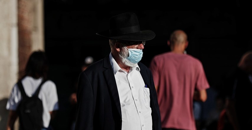 Izrael ima jako puno cijepljenih. Zašto je onda sad prvi po broju novozaraženih?