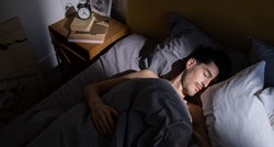 Liječnik otkrio koje stvari nikad ne radi ako se želi dobro naspavati