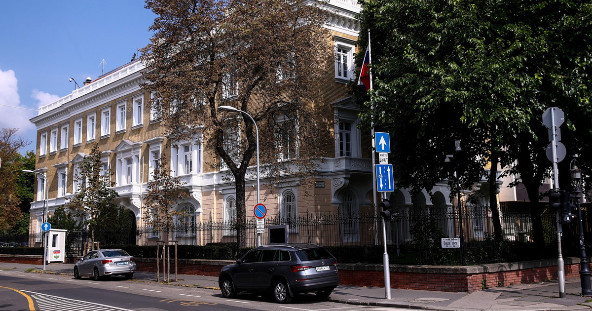 Mađarska protjeruje 10 ruskih diplomata. Zaharova: Naš odgovor će biti bolan