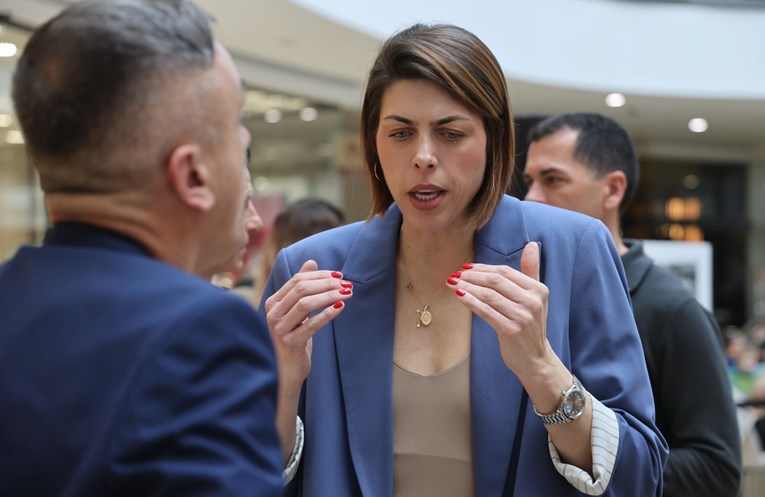 Stvarno je kraj s Rubenom? Blanka Vlašić snimljena bez vjenčanog prstena