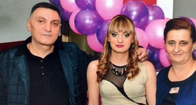 Tijela obitelji Đokić spaljena i unakažena. Ubojica je bio s njima u autu?