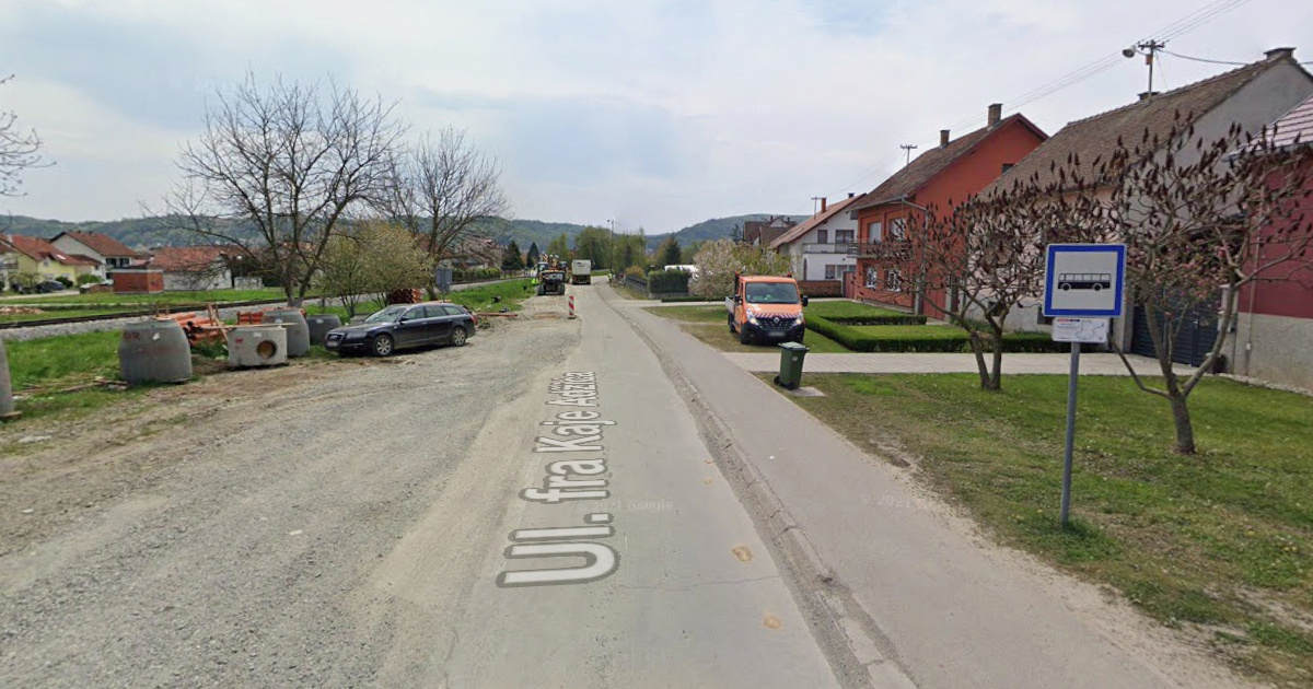 Auto naletio na dijete na biciklu u Požegi