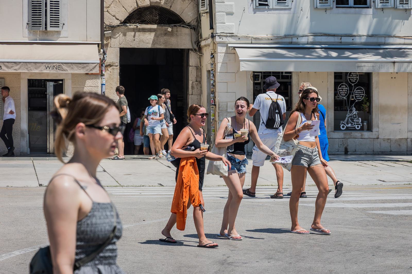 Stiže još jača vrućina. Meteorolozi objavili do kada će najmanje trajati toplinski val