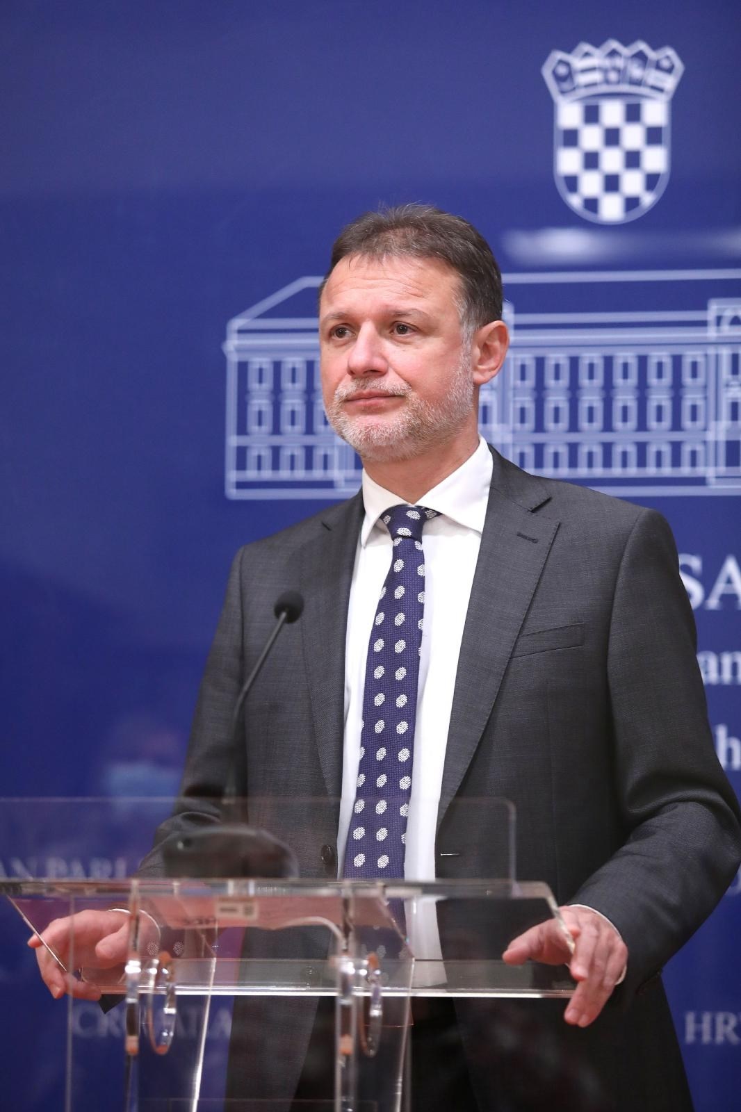 Jandroković: Tužan zbog njegovog ovozemaljskog odlaska pridružujem vam se u molitvama