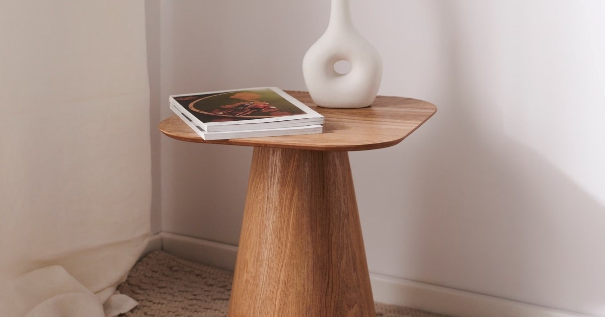 Stolić iz Sinsaya izgleda luksuzno, a košta manje od 40 eura