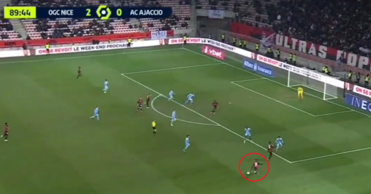 Alžirac u 20 minuta zabio dvije golčine. Pogledajte što je pogodio