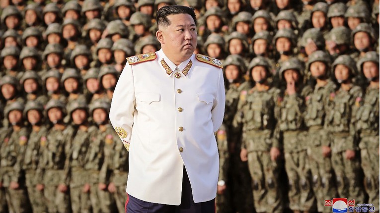 Sjeverna Koreja ispalila neidentificirani projektil