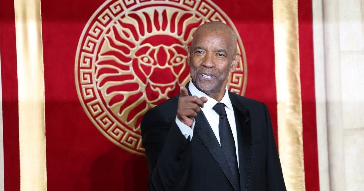 Denzel Washington krstio se sa 69 godina: "Nije me briga tko što misli"