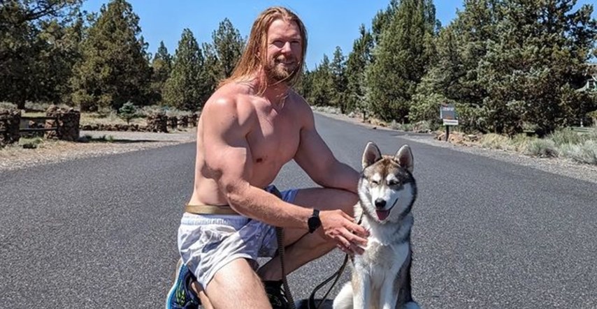 Ovaj tip je smršavio i postao fit samo zato što je svaki dan šetao svog psa