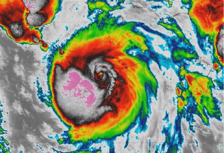 Uragan Erick se približava Meksiku, dosegao 4. kategoriju: "Iznimno je opasan"
