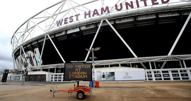 West Ham se dosjetio kako da na stadion prošverca 2000 navijača na zatvorene utakmice