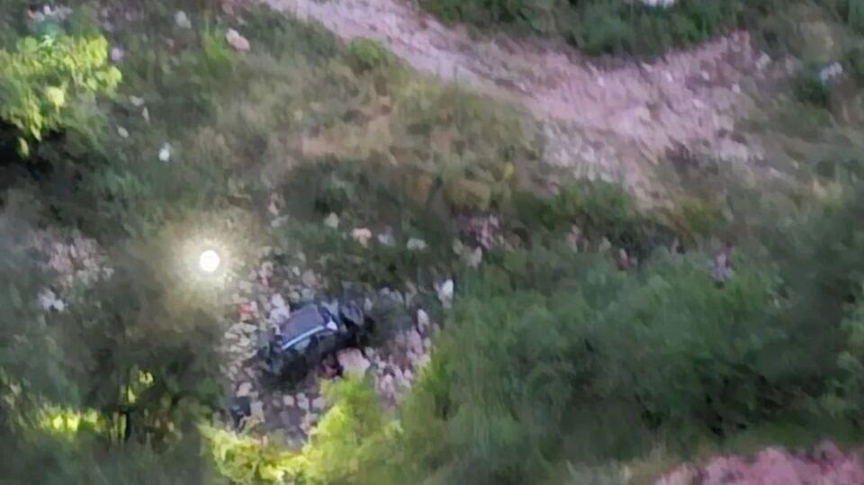 Majka i beba poginule u BIH. Auto zagrebačkih registracija sletio u kanjon rijeke