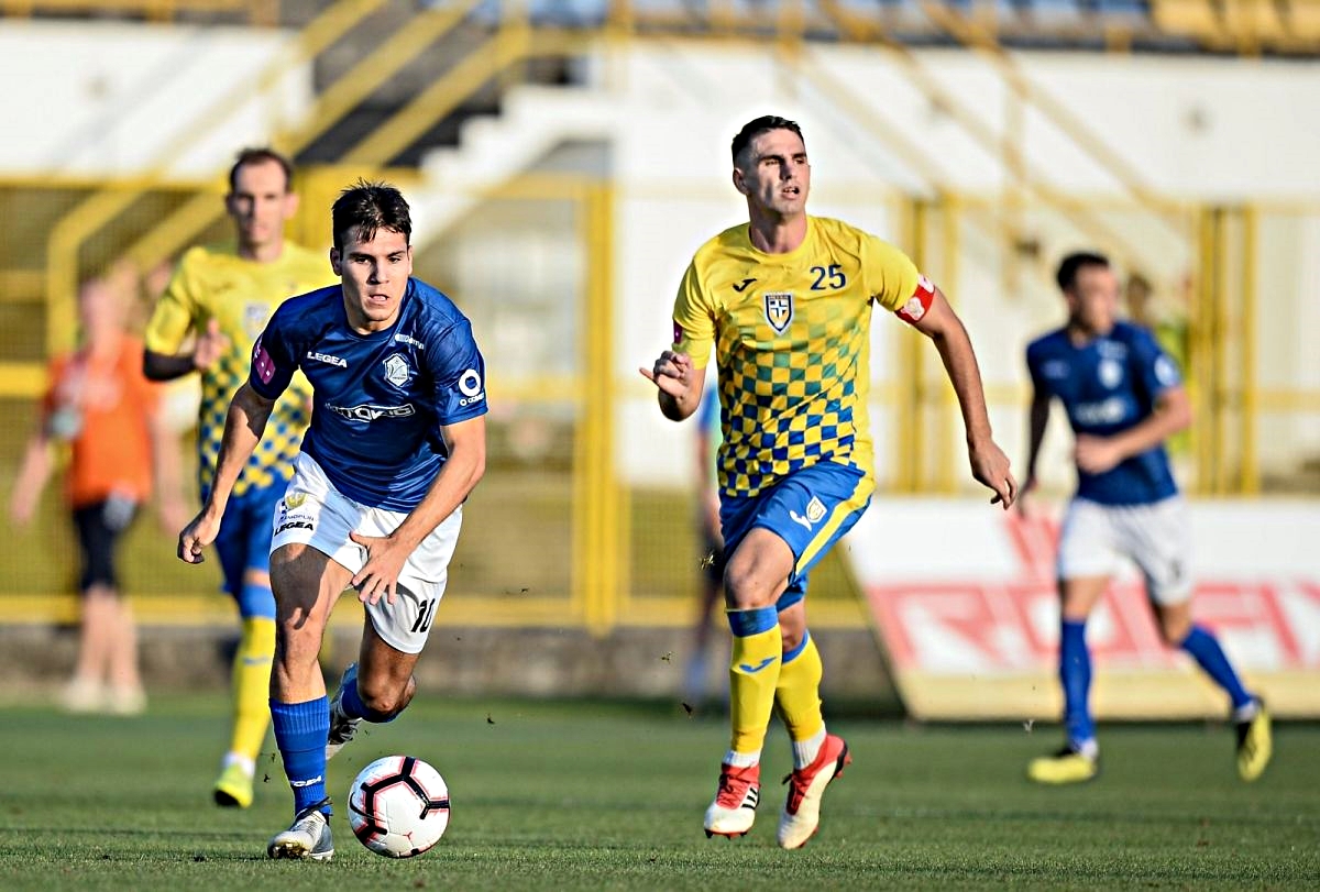 INTER - VARAŽDIN 2:2 Novi prvoligaš s igračem manje osvojio prvi bod