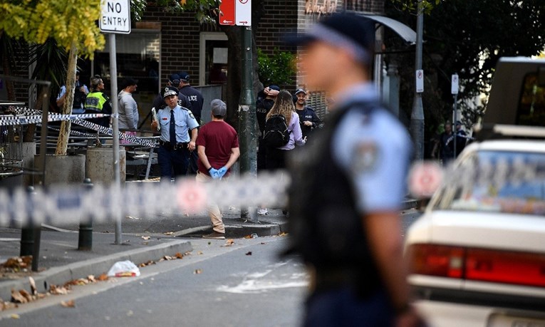 Auto se u Sydneyju zabio u dućan s hidžabima. Policija: Nije riječ o terorizmu