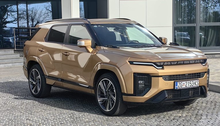 Tri, dva, jedan, Actyon: KGM u Zagrebu predstavio novi atraktivni SUV